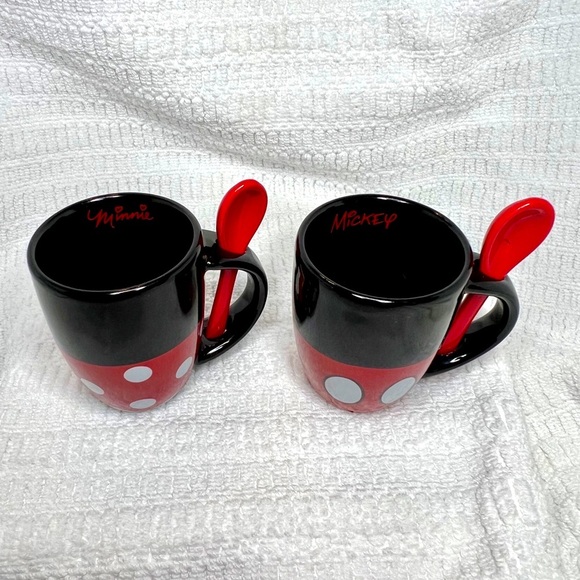 Minnie & Mickey Espresso Cups with Spoons; Disney by Jerry Leigh - Picture 3 of 9